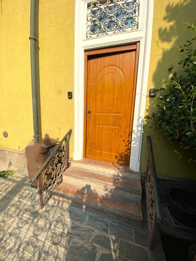 Apartment In Villa Milano Εξωτερικό φωτογραφία