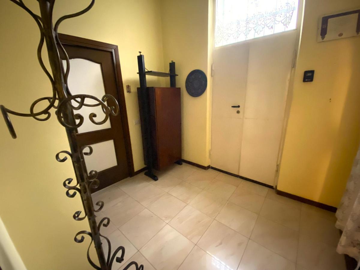 Apartment In Villa Milano Εξωτερικό φωτογραφία