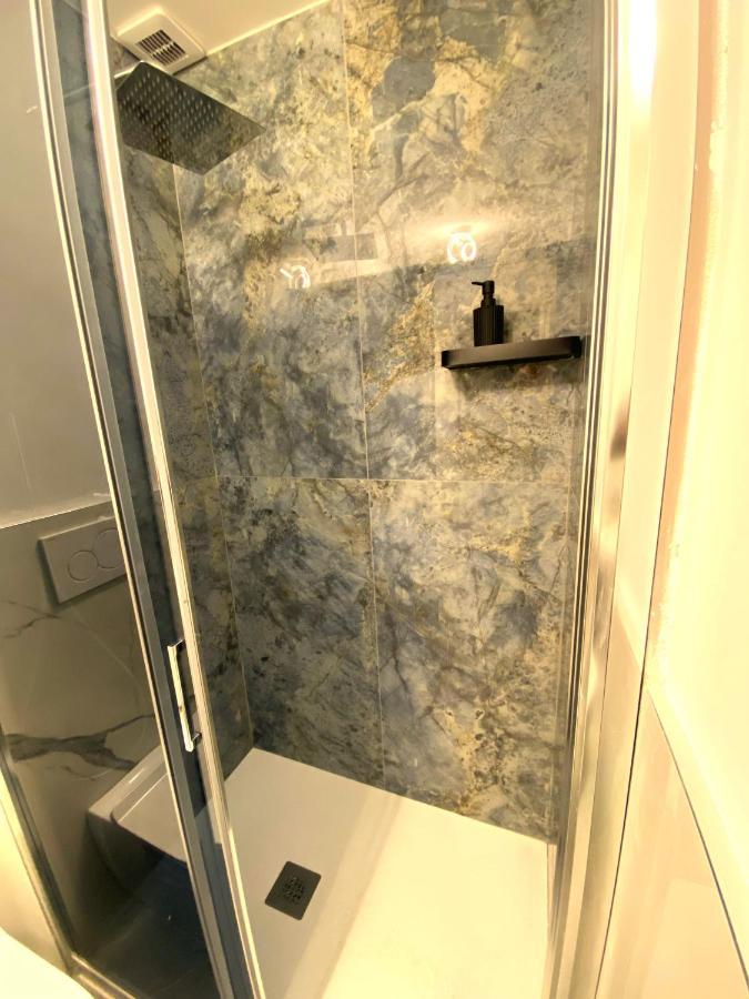 Apartment In Villa Milano Εξωτερικό φωτογραφία